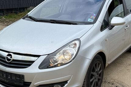 Opel Corsa 256.552 km 1.650 € Bisingen 72406