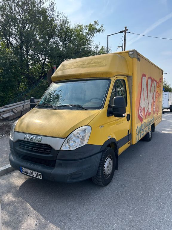 IVECO Andere 129.000 km 4.100 € München 80797