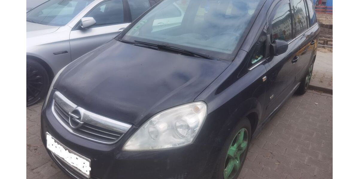 Opel Zafira 271.000 km 990 &euro; Berlin 12059