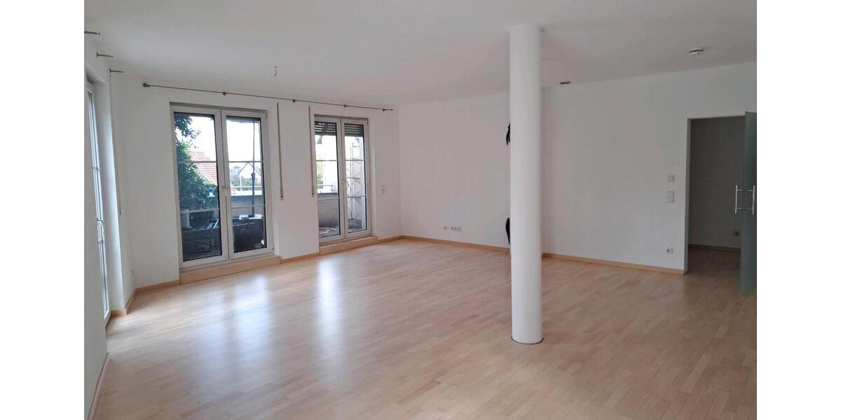 Etagenwohnung Hirschaid - 3 Zimmer, 117 m&sup2;, 1.100&euro; | Angebot:25266255