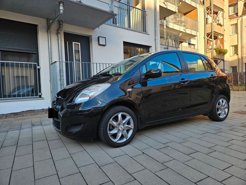 Toyota Yaris 65.000 km 4.500 € Nürnberg 90429