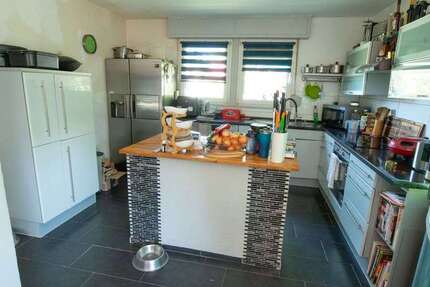 Haus Rheinau - 6 Zimmer, 150 m&sup2;, 399.000&euro; | Angebot:26737178