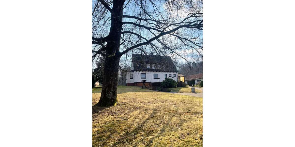 Einfamilienhaus Bad Sachsa - 7 Zimmer, 219 m&sup2;, 259.000&euro; | Angebot:26131836
