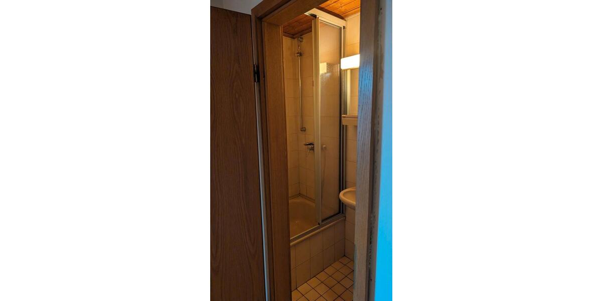 Etagenwohnung Dassel - 3 Zimmer, 85 m&sup2;, 450&euro; | Angebot:26412518