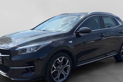 Kia ceed / Ceed 45.226 km 19.390 &euro; Detmold 32758