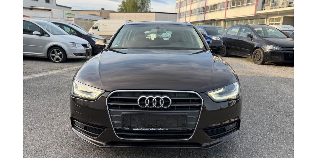 Audi A4 195.000 km 4.150 &euro; Rosenheim 83022