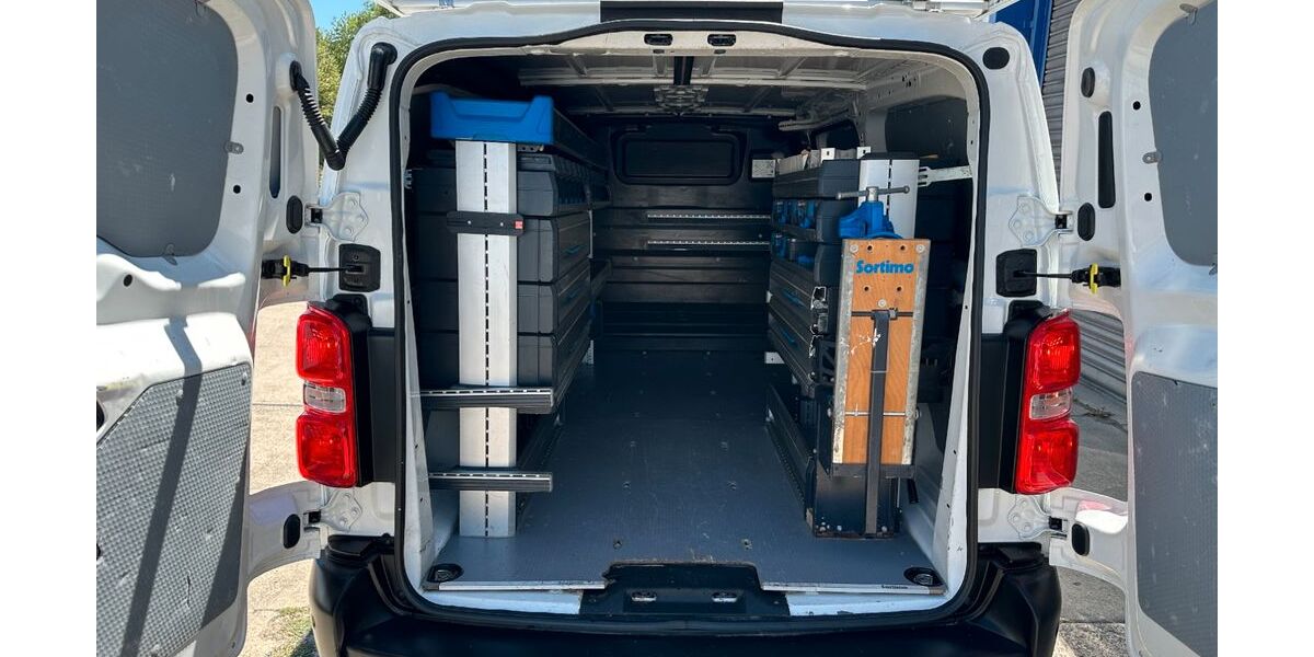 Opel Vivaro 44.214 km 19.400 &euro; Sindelfingen 71065