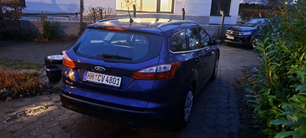 Ford Focus III Turnier 270.980 km 5.000 &euro; Hamburg 20038