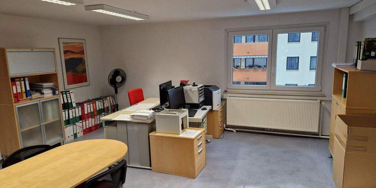 Gewerbeobjekt Uttenreuth - 998.000&euro; | Angebot:24748929