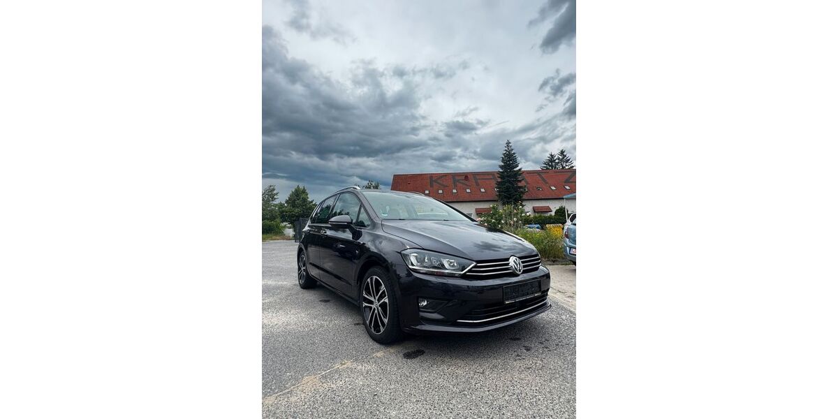 VW Golf Sportsvan 148.107 km 11.790 &euro; Velten 16727