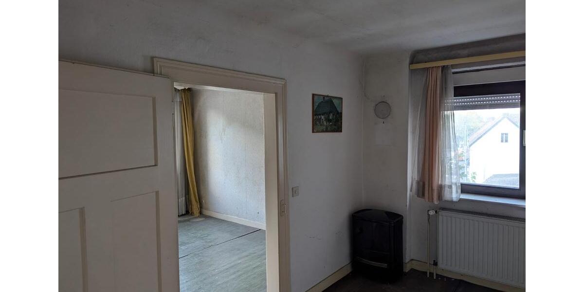 Einfamilienhaus Homburg - 4 Zimmer, 85 m&sup2;, 90.000&euro; | Angebot:27027323