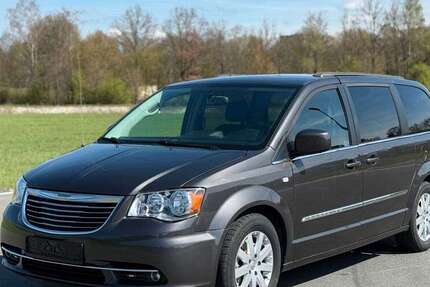 Chrysler Grand Voyager 77.100 km 19.900 € Altenkunstadt 96264