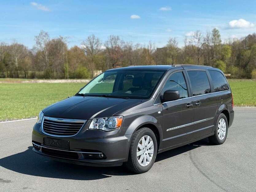 Chrysler Grand Voyager 77.100 km 19.900 € Altenkunstadt 96264