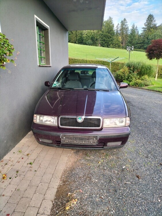 Skoda Octavia Combi 120.000 km 1.900 € Poppenhausen 97490