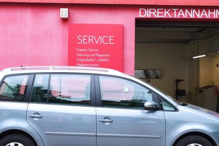 VW Touran 176.500 km 4.000 &euro; Berlin 10317