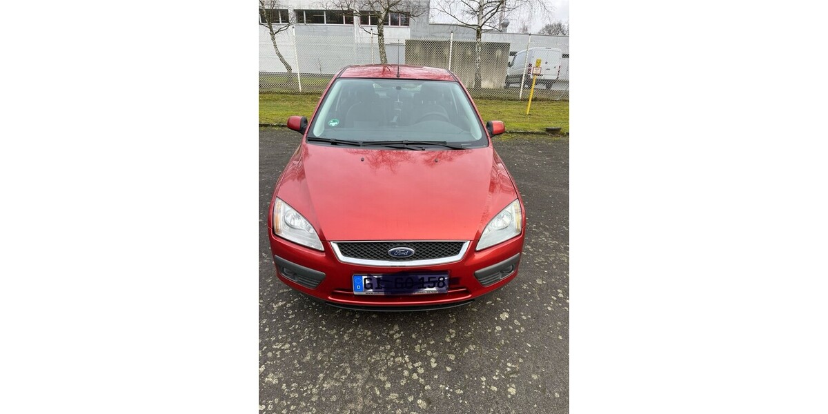 Ford Focus 151.000 km 2.400 &euro; Aschaffenburg 63701