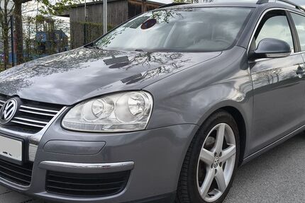 VW Golf 136.000 km 3.400 &euro; Unterhaching 82008