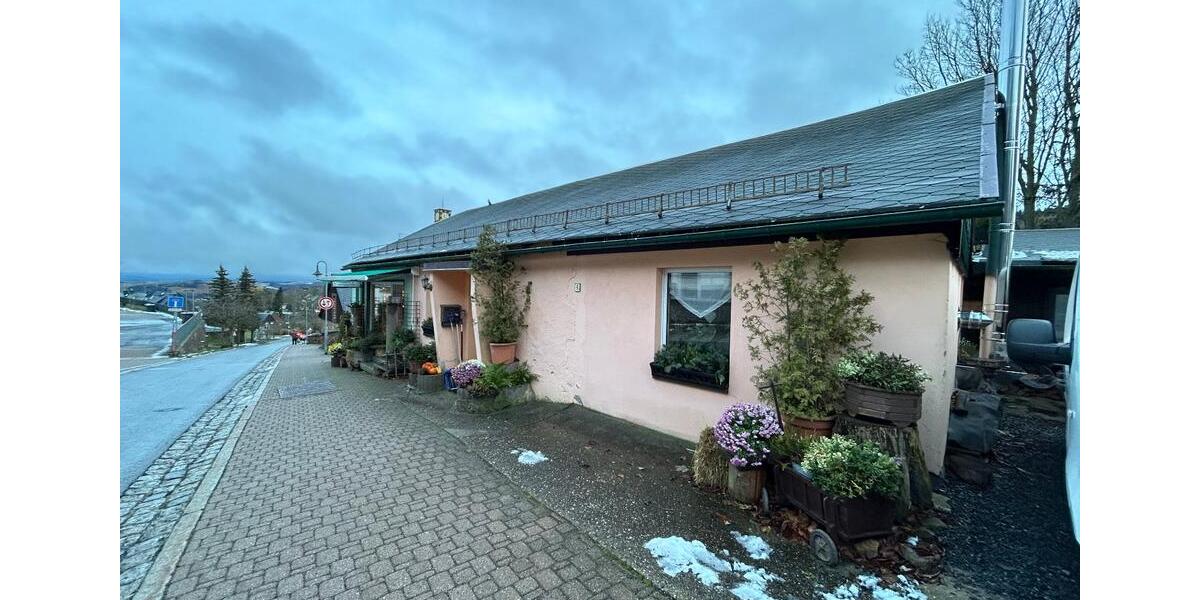 Einfamilienhaus Altenberg - 8 Zimmer, 180 m&sup2;, 130.000&euro; | Angebot:24881882