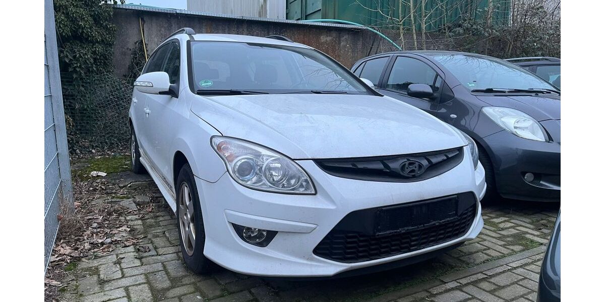 Hyundai i30 124.713 km 5.400 &euro; Hörstel 48477