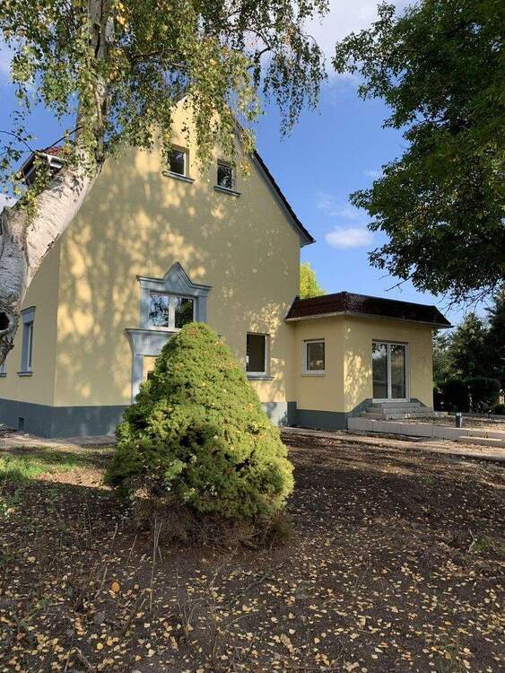 Familienfreundliches Einfamilienhaus in beliebter ruhiger Lage - Erstbezug- 8 zimmer