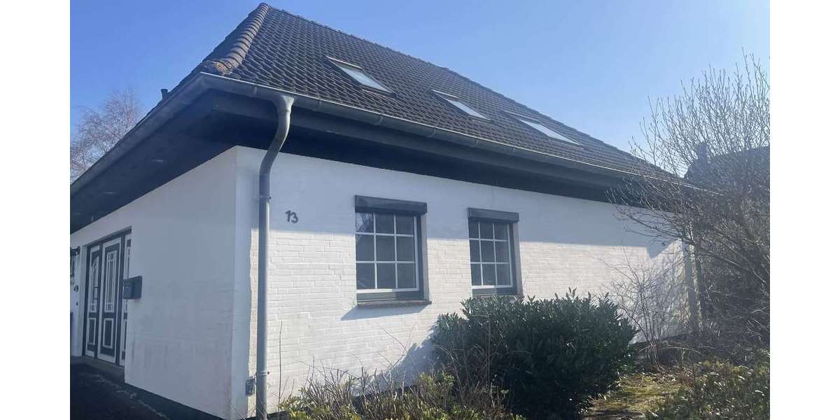 Einfamilienhaus Hemmingstedt - 6 Zimmer, 176 m&sup2;, 1.300&euro; | Angebot:25645732