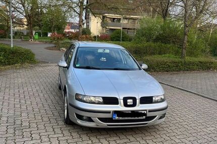 Seat Leon 270.000 km 1.700 &euro; Stutensee 76297
