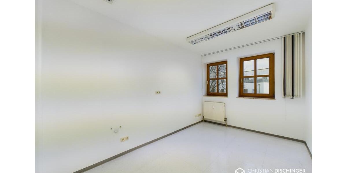 Gewerbeobjekt Nittendorf - 1.495&euro; | Angebot:20427973