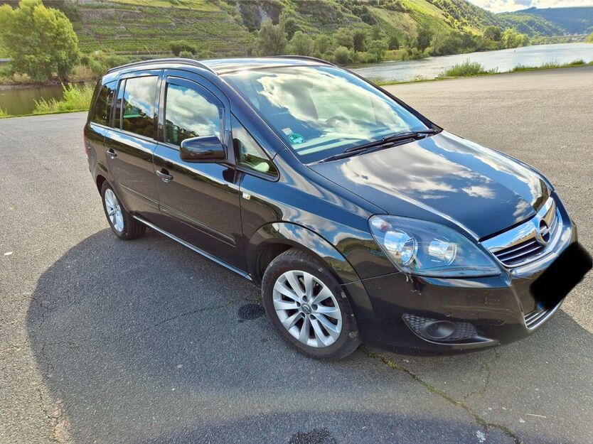 Opel Zafira 166.730 km 8.900 € Winningen 56333