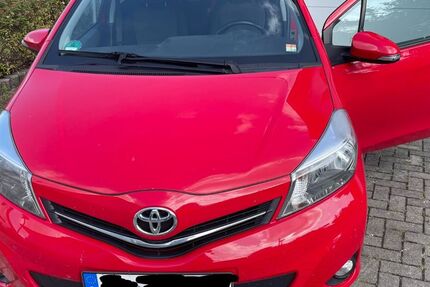 Toyota Yaris 112.600 km 5.000 &euro; Aalen 73434