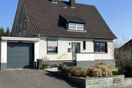 Haus Marsberg / Westheim Westheim - 6 Zimmer, 130 m&sup2;, 199.000&euro; | Angebot:25201746