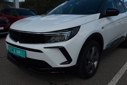 Opel Grandland (X) 29.900 km 21.390 &euro; Biberach 88400