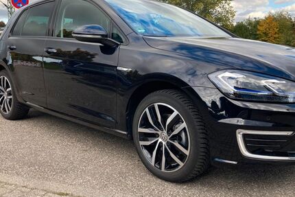 VW Golf 11.000 km 18.500 &euro; Bretten 75015