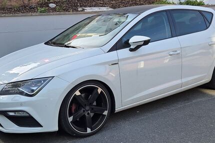 Seat Leon 147.500 km 15.700 &euro; Mömlingen 63853