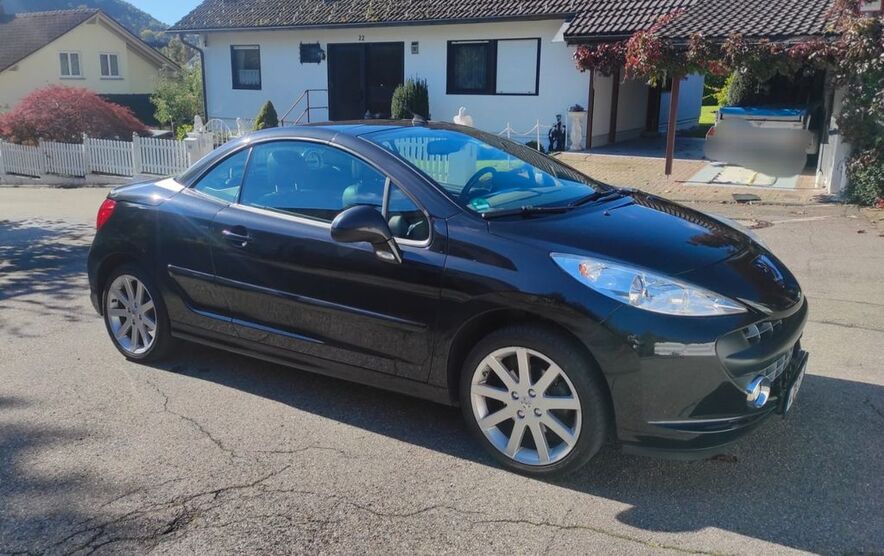 Peugeot 207 92.000 km 4.999 € Stühlingen 79780