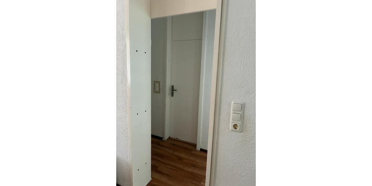 Dachgeschoßwohnung Idstein - 4.5 Zimmer, 102 m&sup2;, 325.000&euro; | Angebot:27144252
