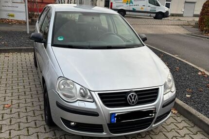 VW Polo 96.150 km 3.800 € Aachen 52076