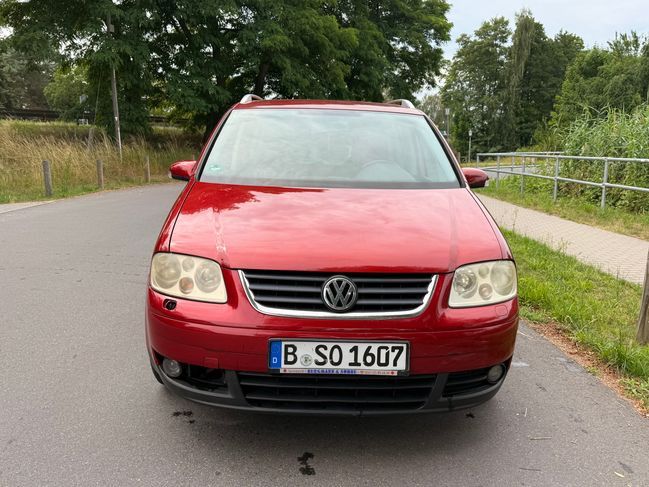 VW Touran 320.100 km 800 &euro; Löwenberger Land 16775