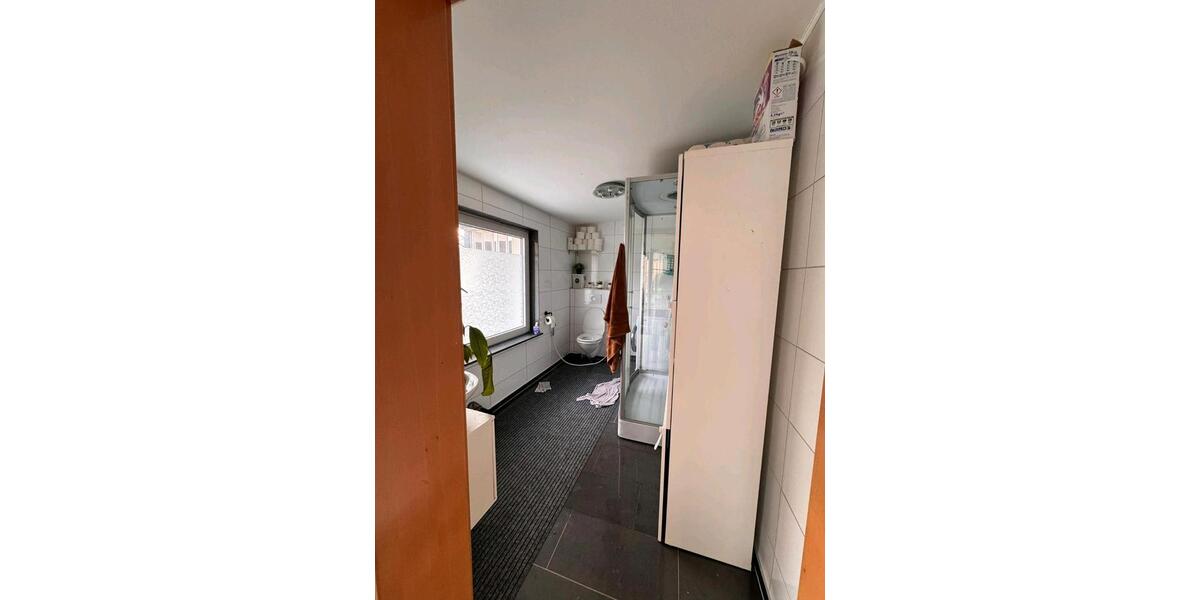 Einfamilienhaus Lalendorf - 6 Zimmer, 150 m&sup2;, 110.000&euro; | Angebot:27085130