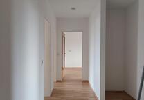 gemütliche renovierte Wohnung mit Balkon