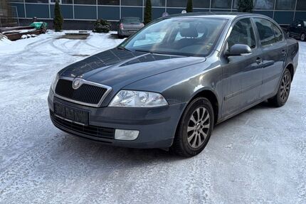 Skoda Octavia 175.000 km 1.450 &euro; Rottweil 78628