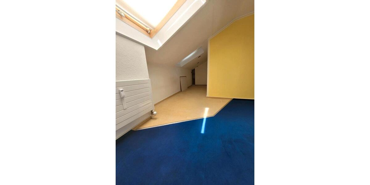 Dachgeschoßwohnung Immenstadt im Allgäu - 5 Zimmer, 102 m&sup2;, 370.000&euro; | Angebot:26326287