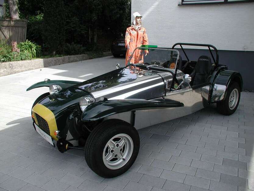 Lotus Super Seven 3.800 km 15.500 € Pforzheim 75181