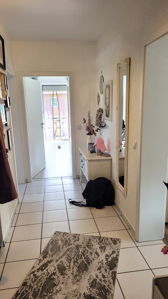 Zweifamilienhaus in Selm 183 qm OG vermietet EG frei 889 qm insg.