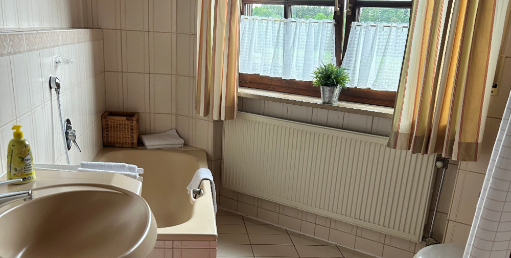 Mehrfamilienhaus, Wohnhaus Erbendorf Grötschenreuth - 525.000&euro; | Angebot:23947183