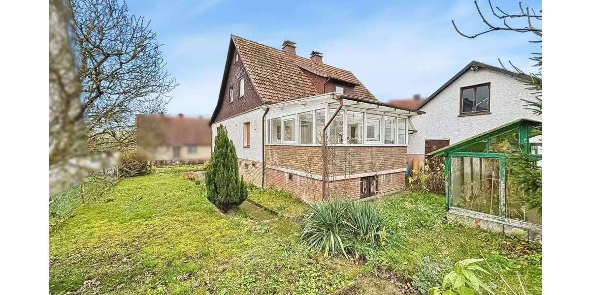 Haus zum Kaufen in Neuhof 249.000 € 140 m² 7 zimmer