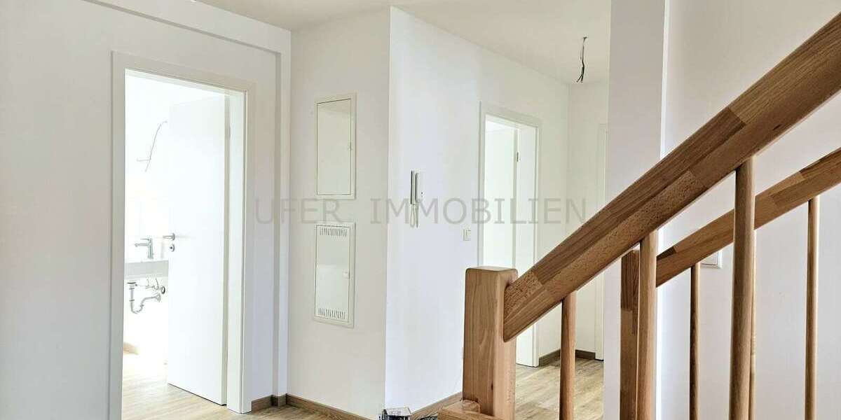 Haus zum Mieten in Landau 1.835 € 156.34 m² 5 zimmer