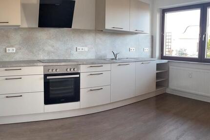 Monzelfeld - frisch renovierte EG-Wohnung 2 zimmer