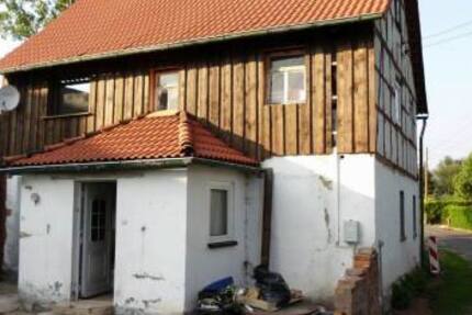 teilrestauriertes Haus in einem ruhige Bereich des Ortes - Haus Nohra | Angebot:19802348