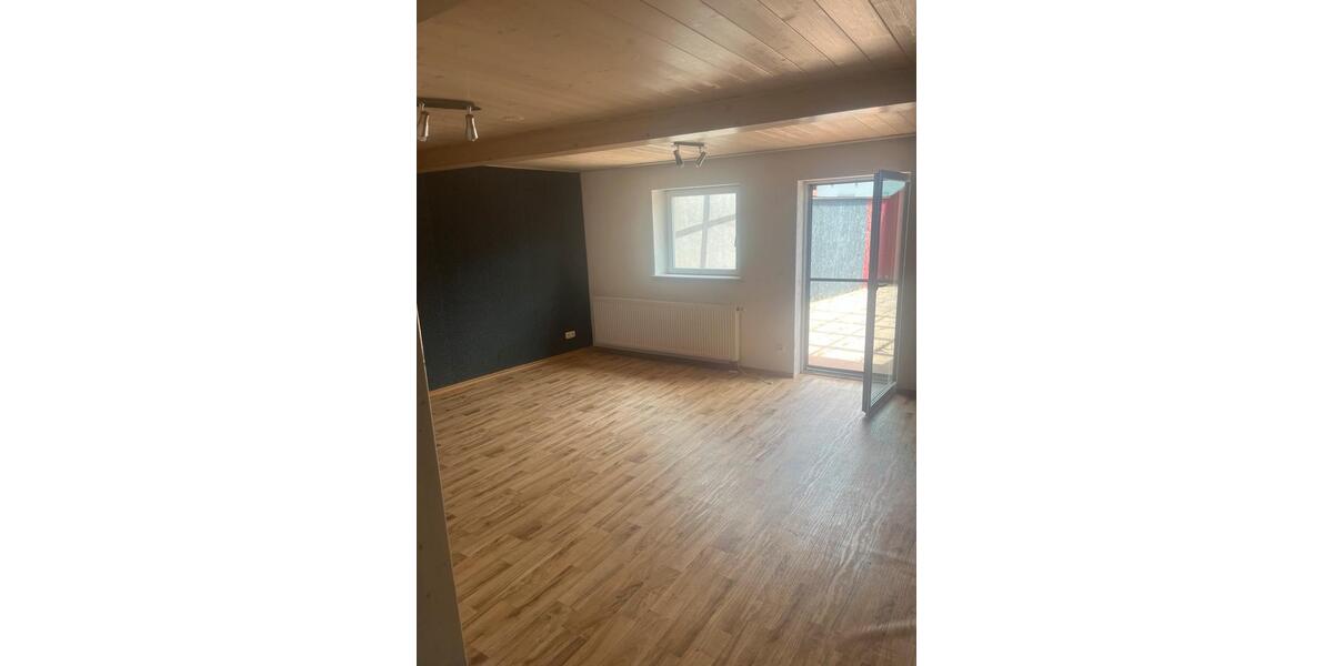 Terrassenwohnung Höchstadt an der Aisch - 4 Zimmer, 120 m&sup2;, 930&euro; | Angebot:26394207