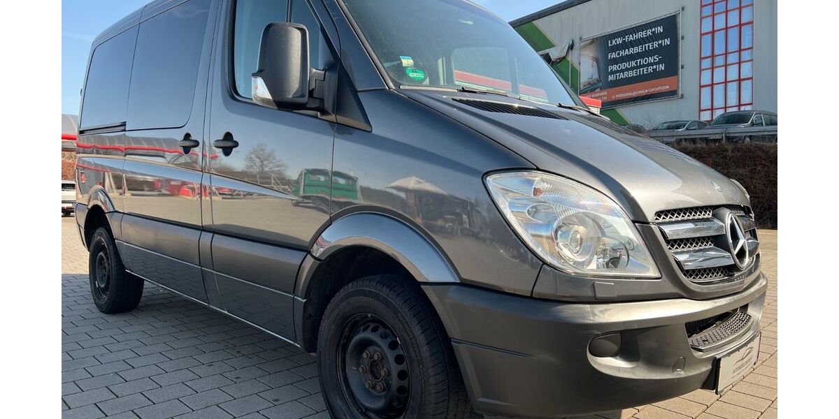 Mercedes-Benz Sprinter 502.715 km 8.499 &euro; Morbach 54497